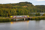   Der VT 505 (95 80 1648 105-2 D-HEB / 95 80 1648 605-1 D-HEB) der HLB (Hessische Landesbahn GmbH), ein Alstom Coradia LINT 41 der neuen Generation, überquert am 11.09.2016, als RB 92
