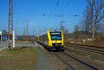 Zwei gekuppelte Dieseltriebz�ge vom Typ Alstom Coradia LINT 41 und 27, der HLB (Hessische Landesbahn GmbH), erreichen am 12 April 2025, als RB 95  Sieg-Dill-Bahn  (Siegen - Dillenburg) den Hp