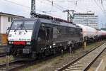 Gaskesselwagenzug mit 189 095 pausiert am 15 September 201115 in Würzburg Hbf auf den Weg nach München.