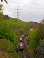 Bedingt durch Defekts und Hauptuntersuchungen an den eigenen MaK On Rail DH 1004 Loks der WEBA hat die Westerwaldbahn zurzeit die sch�ne altrote 215 086-0 (eigentlich 225 086-8) von der RE -