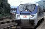 Interregio Steuerwagen; eine 120 schiebt den Zug durch Geislingen/Steige am 15.08.1996.