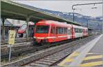 In Saint-Gervais-les-Bains-le Fayet wartet der SNCF Z 850 auf die Abfahrt nach Montroc-le Planet. Die Weiterfahrt nach Vallorcine war witterungsbedingt nicht möglich. Diese dreiteiligen Triebwagen sind mit den TMR 4/8 71 und 72 im wesentlichen baugleich, verfügen aber über kein Zahnrad und können somit auf dem schweizer Abschnitt nur bis Salvan verkehren. 

21. Februar 2026
