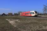 Am 20 März 2025 treft Arriva 254 'SIMON TAHAMATA' als REB Tiel--Arnhem in Hemmen-Dodeward ein.