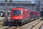 �BB Lok 1216 013 wird in K�rze mit dem Railjet, den Hbf.