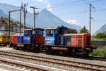 Die beiden ex SBB Tm IV Diesellok (Rangiertraktor mit Dieselantrieb), die 232 132-1 (Tm 98 85 5 232 132-1 CH-SBBC) und die 232 140-4 (Tm 98 85 5 232 140-4 CH-SBBC) sind am 26.05.2023 beim Bahnhof