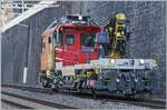 Der SBB Infrastruktur Tm 234 431-5  Dart  (Windhoff) ist kurz nach der Haltestelle Veytaux Chillon auf dem Weg in Richtung Villeneuve. 

24. März 2026