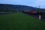 SBB: Auch in der Schweiz gibt es einen ALLWETTER-BAHNFOTOGRAFEN, der ab und zu bei sehr schlechter Witterung bis zum Einbruch der Abenddämmerung mit der Fotokamera unterwegs ist.