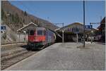 Die SBB Re 6/6 11610 (Re 620 010-9)  Spreitenbach  war an diesem Tage nicht die einzige Re 6/6 (Re 620) die den Weg in abgelegen Tal der Orbe fand: mit dem  Spaghetti -Zug erreicht die SBB Re 6/6