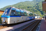   Centovallibahn - Ein SSIF (Societ� subalpina di imprese ferroviarie) Panoramatriebzug (Ferrovia Vigezzina Treno Panramico) durchf�hrt am 22.06.2016 von Domodossola kommend den Bf.