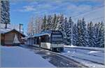 Der CEV MVR Abeh 2/6 7507 wartet in der frisch verschneiten Gipfelstation Les Pleisdes auf die Abfahrt nach Vevey.
