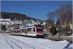 Ein TRAVYS SURF im Bahnof von Ste-Croix.