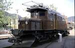 Krokodilausstellung im Verkehrshaus Luzern: Ge 4/4 Nr.182 der RhB (das  Bernina-Krokodil ); Inbetriebsetzung 1928, L�P 14,00m; 43 t, 760 PS; Vmax 45 km/h am 23.08.1979.
Die Lok hat noch andere Gesellschaften gesehen, wie die Gesellschaft La Mure in den franz�sichen Alpen, wo ich die Lok leider nicht zu sehen bekam, dann wieder in der Heimat, wo sie wieder fahrbereit aufgearbeitet wurde und wieder f�hrt. Zwischendurch bei der Museumsbahn Blonay - Chamby.