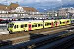 Am 13 Mai 2010 steht Werbetriebzug NINA 525 037 in Spiez.