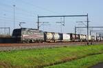 KLV mit SBBCI 193 658 durchfahrt am 25 November 2022 Valburg CUP an der Betuwelinie.