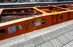 Detailbild des leeren vierachsigern Containertragwagen 48‘ («5L» Tragwagen) 33 85 4505 208-0 CH-WASCO der Gattung Sgmmns 54‘, für den Transport von intermodalen