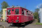M131.1513 rangiert mit ein Kesselwagen in Luzna u Rakovnika, 11 Mai 2024.
